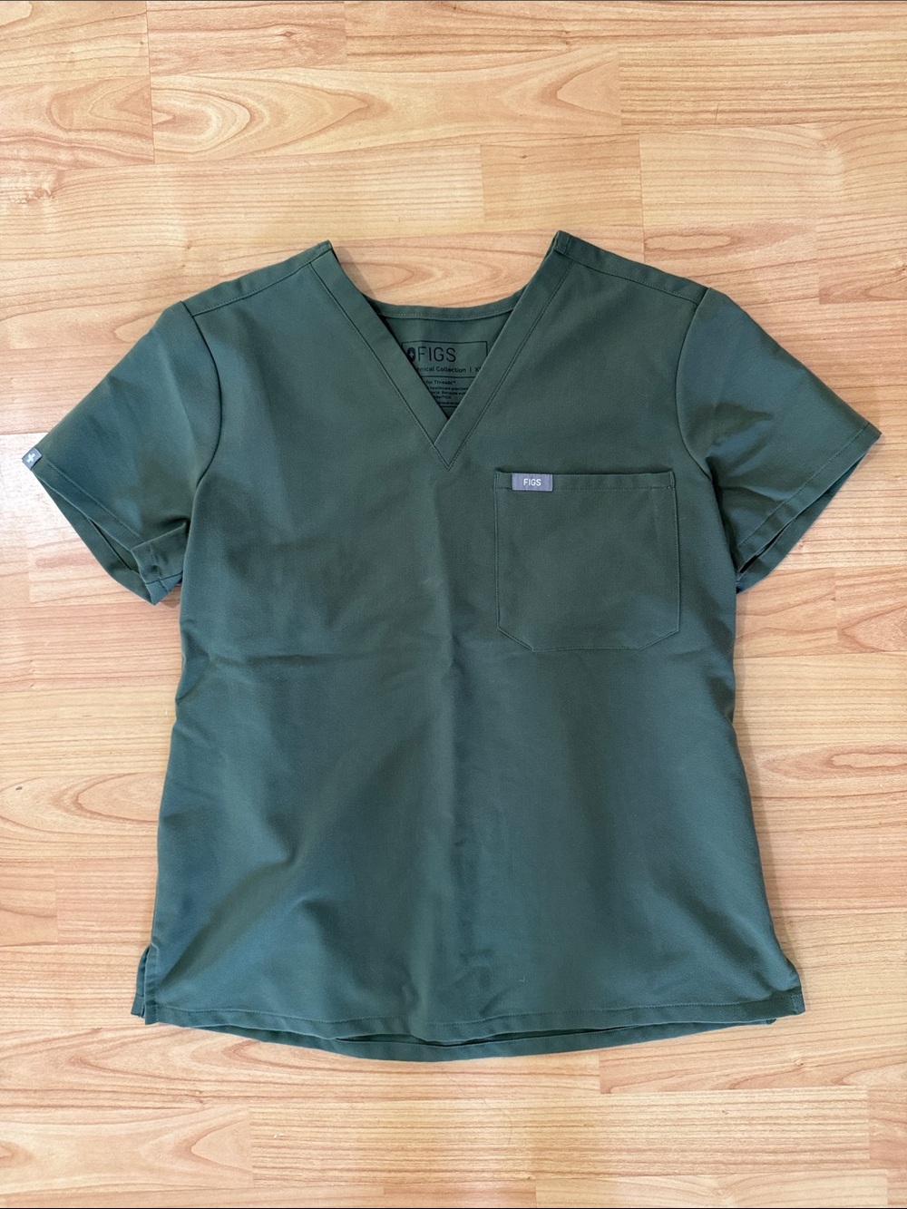 FIGS Catarina Scrub Top